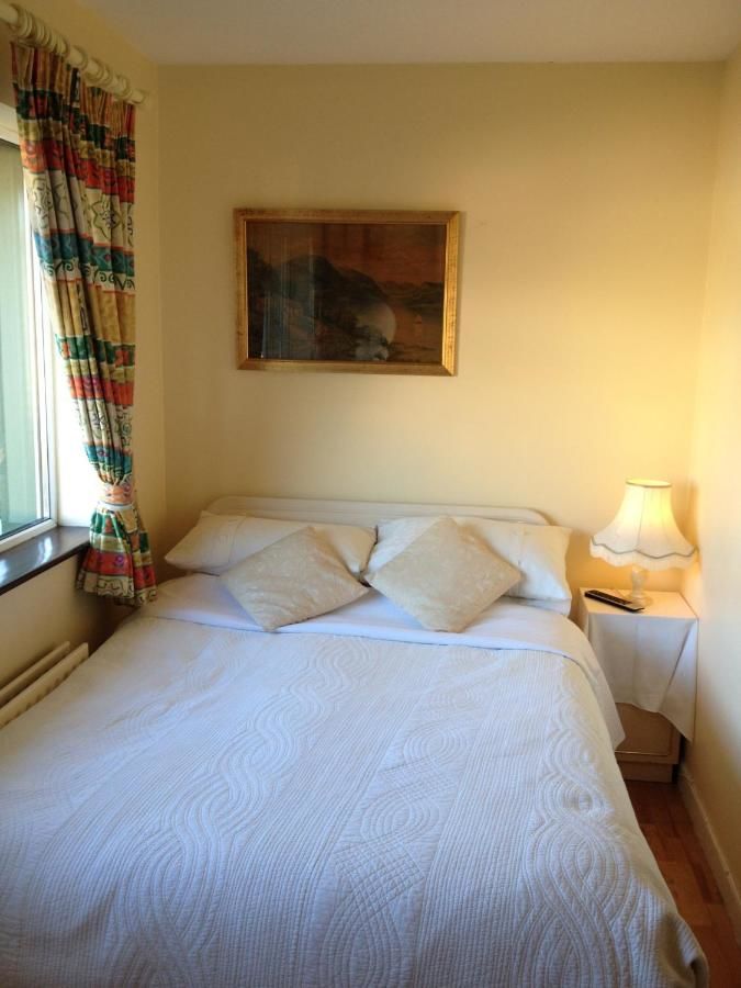 Отели типа «постель и завтрак» Danabel B&B Кинсейл-24